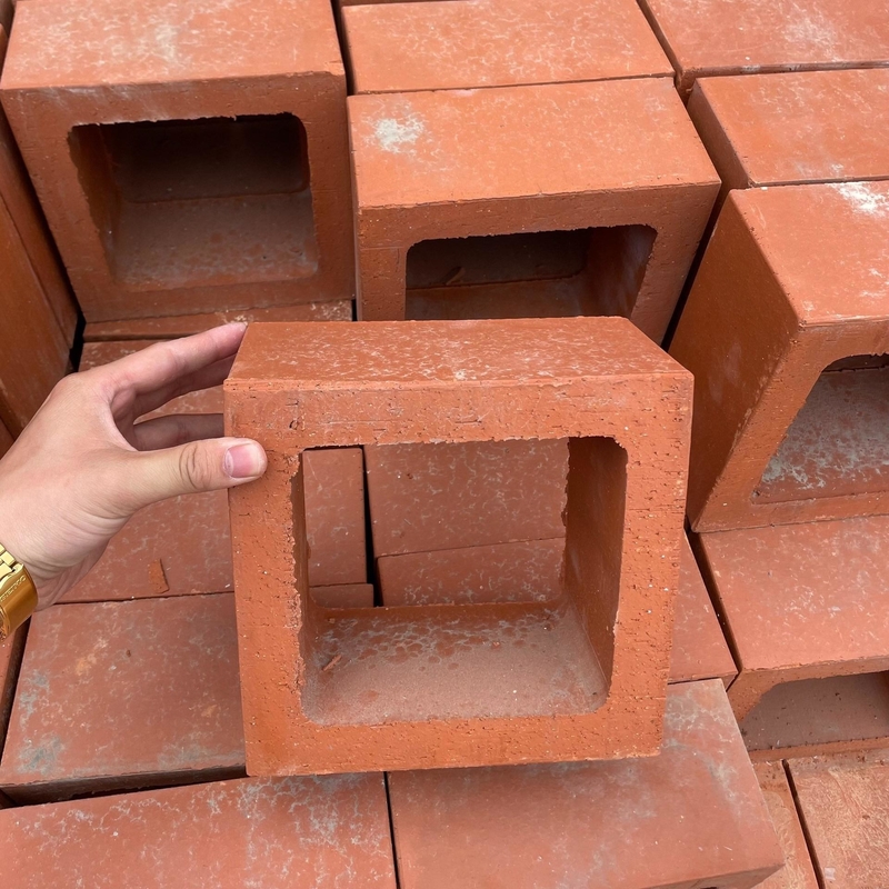 Doğal Kırmızı Kil Terakotta Çürük Bloklar Duvar Kaplama için Jaali Plakeleri Rüzgar Tuğla 200X200 mm Kare Kalıp