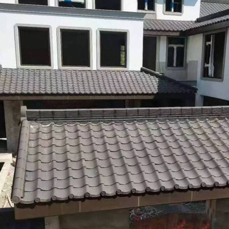 Geleneksel Japon Keramik Çatı Plakeleri El Yapımı Kil Malzemesi Kırmızı Kahverengi Tapınaklar ve Bahçeler İçin İdeal