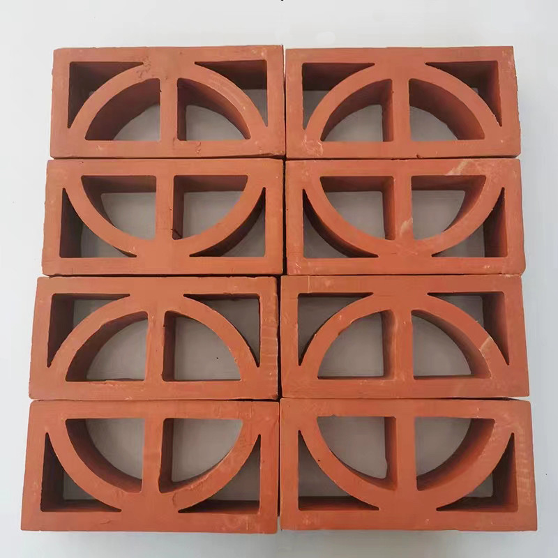 Genel Boyut 240*120*60mm El yapımı kil ateş tuğlaları Havalandırma kiremitleri Bahçe paneli cephesi için 800°C'ye kadar ısı yalıtımı