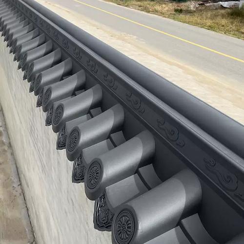 Ev için dekoratif PP çatı levhaları kurulumu kolay Çin antik çatı kiremitleri Plastik